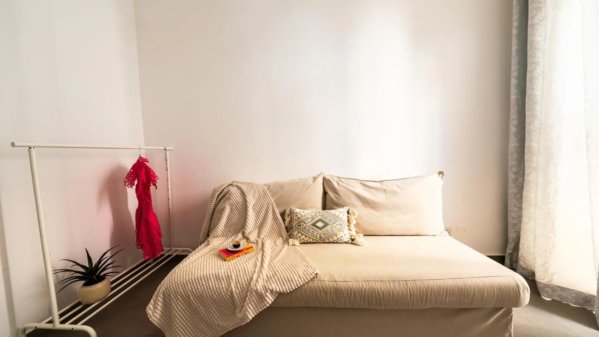 Holiday Memories At Sliema Townhouse