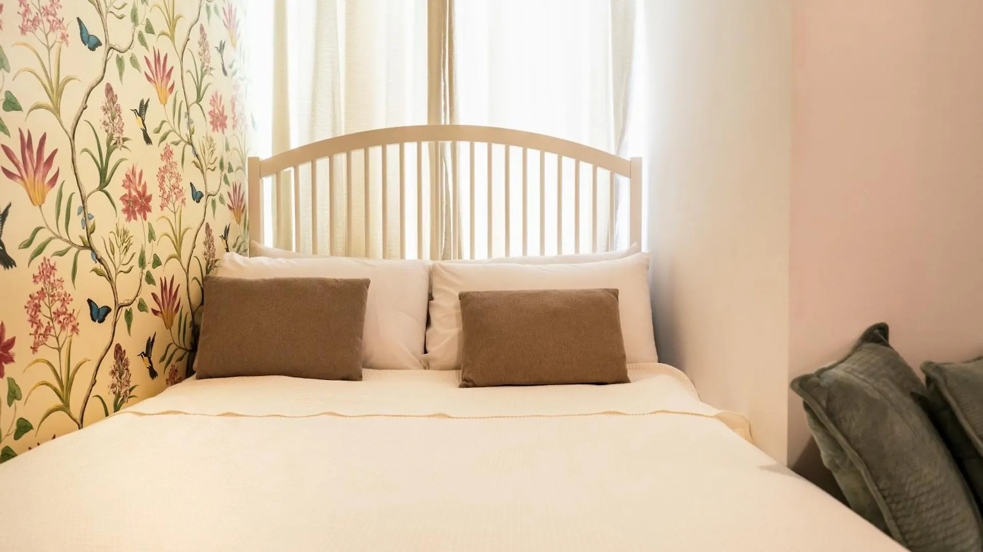 Vakantiehuis Holiday Memories At Sliema Townhouse